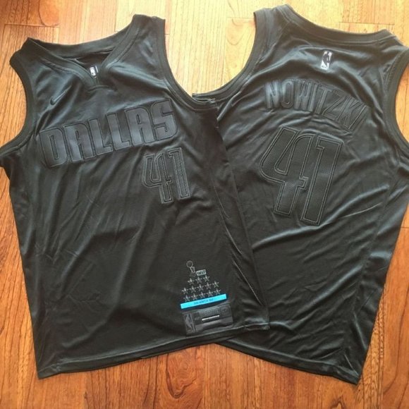 dirk nowitzki black jersey